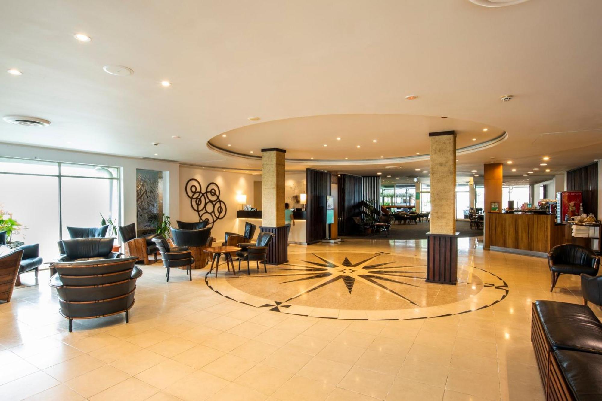 Holiday Inn Suva By Ihg Exterior foto